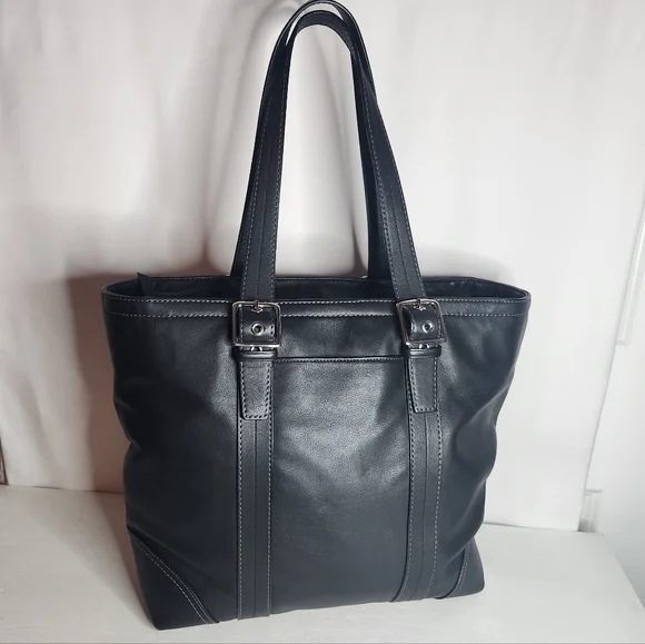 AUTHENTIC COACH HAMPTON TOTE Smooth Black Leather F11202 - Picture 13 of 13